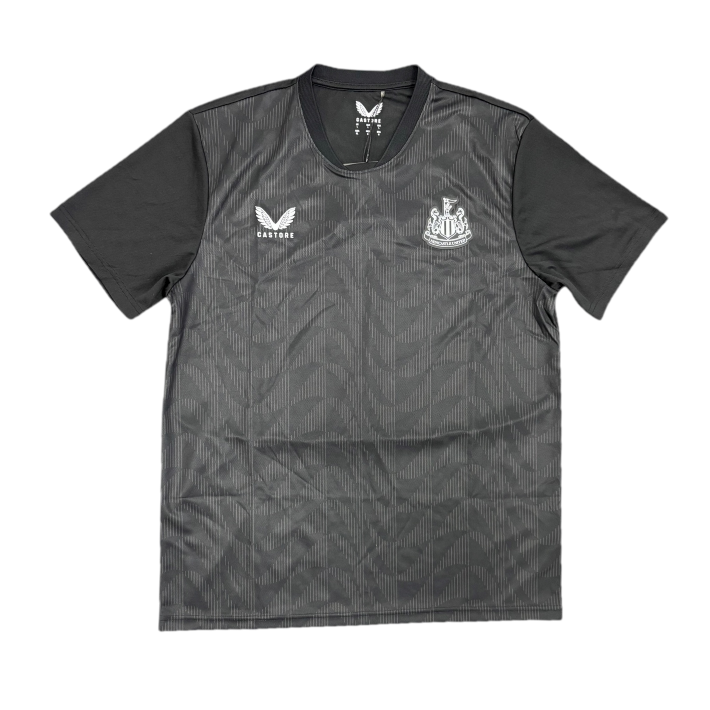 LAST 11X NEWCASTLE MEN'S CASTORE FOOTBALL TRAINING SHIRTS, £10 EACH, PACK PRICE £110