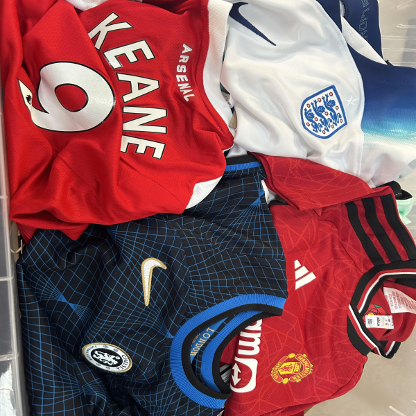 75x Kids Random Personalised Football Shirts RRP £60 Only £3.00 each